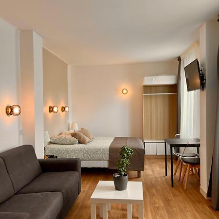 Studio 4 Pers Face Gare Sncf Appart Hotel Le Cygne D4 Bourges Exteriér fotografie